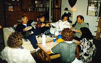 table.jpg (24167 bytes)